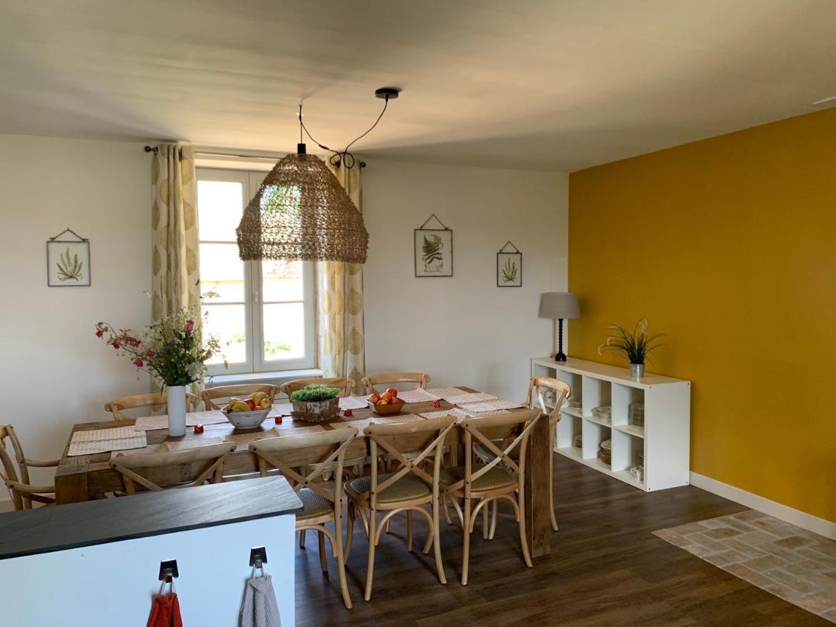 Chateau Du Mauny, Gites Et Chambres D'Hotes En Bourgogne Rosey 외부 사진
